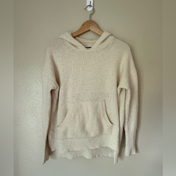 NILI LOTAN Wool/Silk Blend Cream Pullover Hoodie - Picture 1 of 6